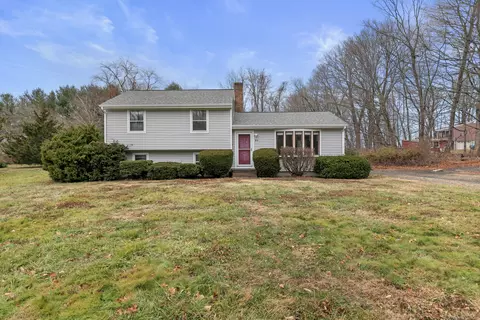 95 W Pond Rd, North Branford, CT 06471