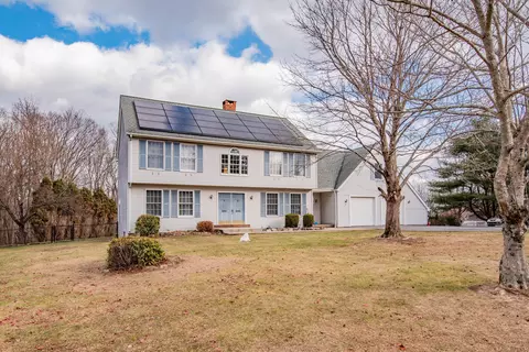 3 Magnolia Ct, Plymouth, CT 06786