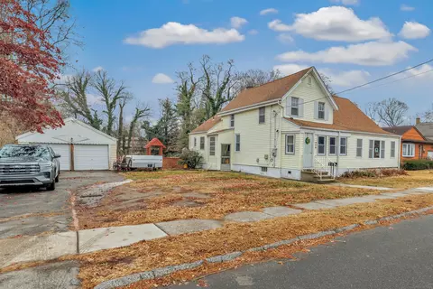 426 Highland Ave, Stratford, CT 06614