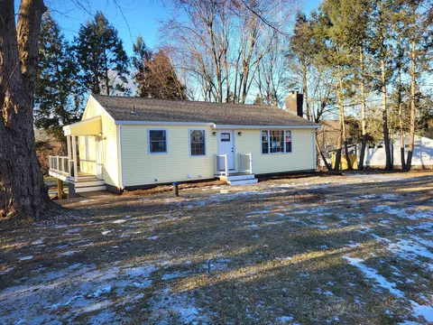 12 Pleasant View Dr, Vernon, CT 06066
