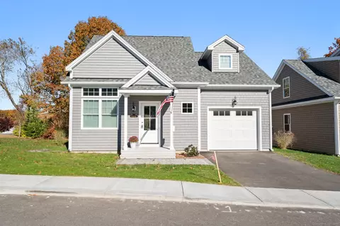1 Ivy Hill Rd, Waterford, CT 06385
