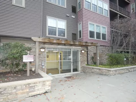 100 Richards Ave #103, Norwalk, CT 06854