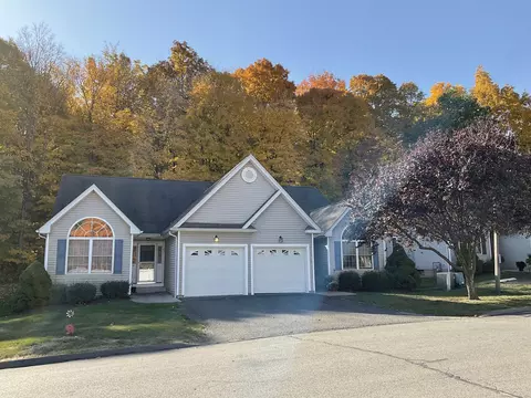 62 Forshaw Ave #62, Plainville, CT 06062
