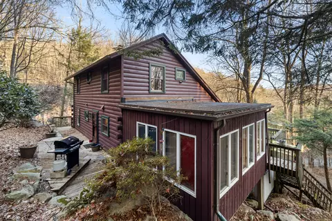 126 Green Pond Rd, Sherman, CT 06784