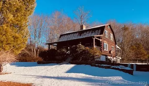 51 Harris Rd, Plainfield, CT 06354