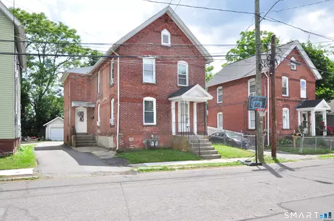 24 Garden St, Meriden, CT 06451