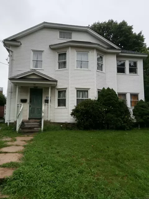 36 Irving St, Waterbury, CT 06710