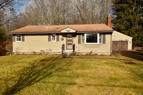 101 Hublard Dr, Vernon, CT 06066