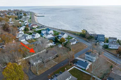 6 Osprey Rd, Old Saybrook, CT 06475