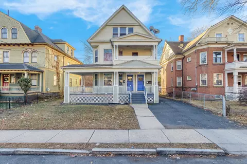 295 Sargeant St, Hartford, CT 06105