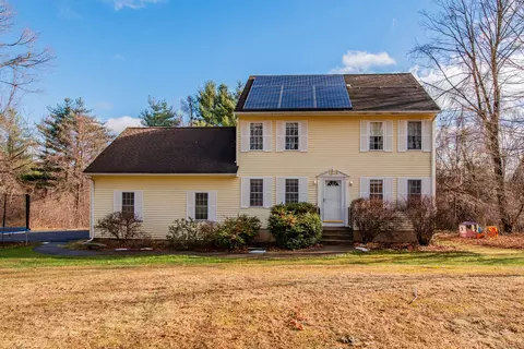 165 S Main St, East Granby, CT 06026