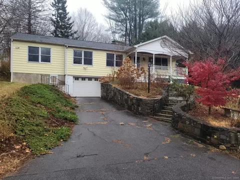 49 Emma St, Seymour, CT 06483