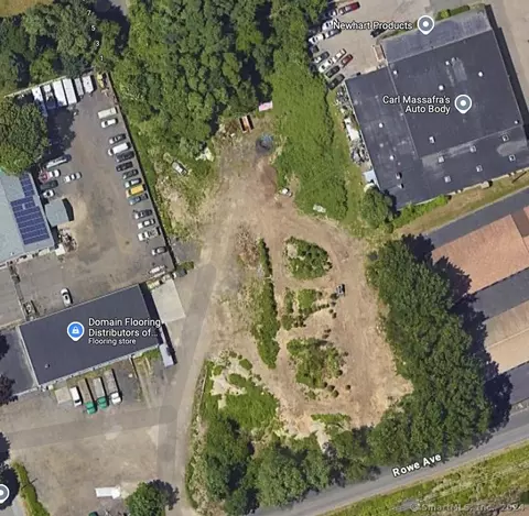132 Rowe Ave, Milford, CT 06461
