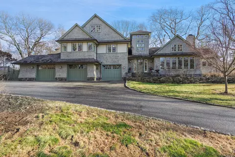 6 Fairview Dr, Westport, CT 06880
