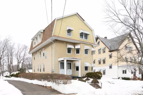 233 Elm St, Meriden, CT 06450