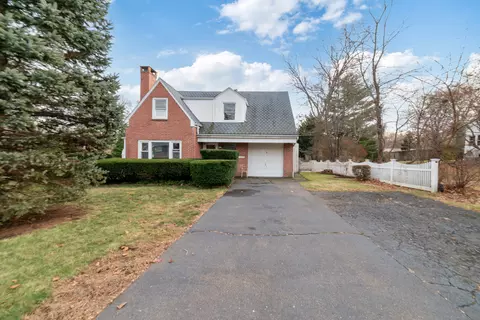 2445 Old Town Rd, Bridgeport, CT 06606