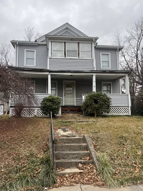 112 Broad St, Meriden, CT 06450