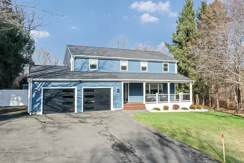 21 Aldbourne Dr, Bristol, CT 06010