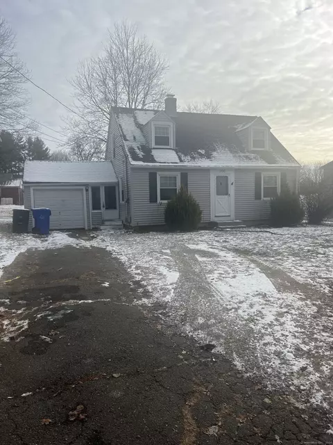 300 Charles St, Torrington, CT 06790