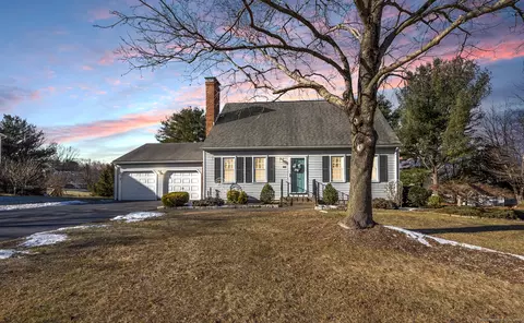 160 Round Hill Rd, Cheshire, CT 06410