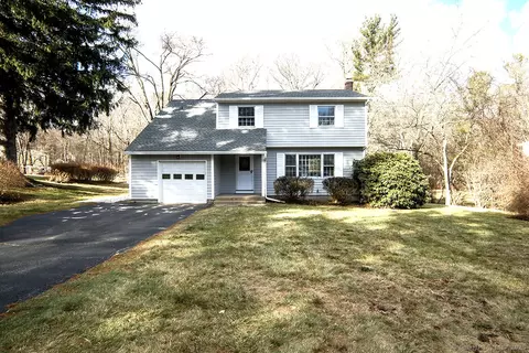 47 Purdy Rd E, Norwalk, CT 06850