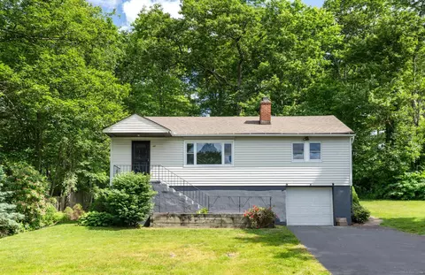 17 Janet Ave, Wolcott, CT 06716