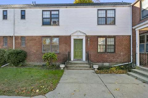 242 Pennsylvania Ave #A, Bridgeport, CT 06610