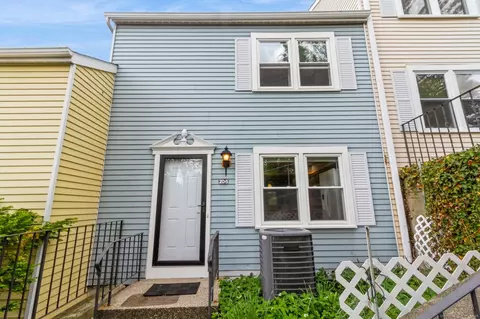 55 Mill Plain Rd #20-5, Danbury, CT 06811