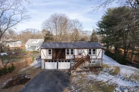 13 Turner Rd, Oakdale, CT 06370