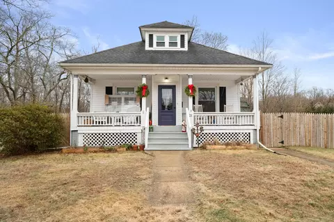 21 Grant Ct, Norwich, CT 06360