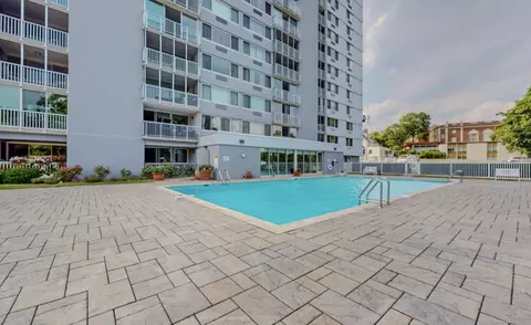 1 Strawberry Hill Ave #2D, Stamford, CT 06902