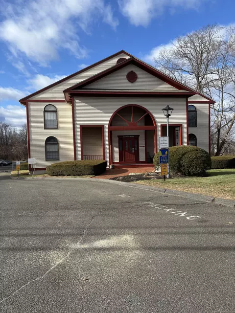 24 West Rd #13, Ellington, CT 06029