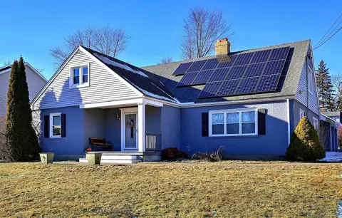 29 Bailey St, Trumbull, CT 06611