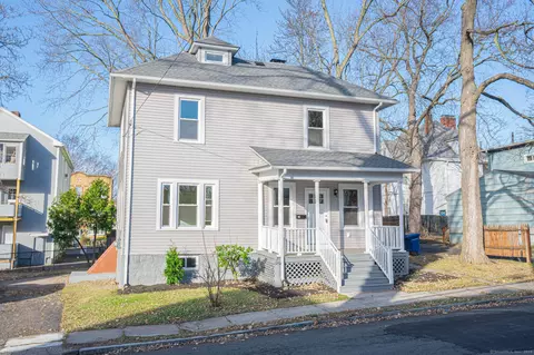 24 Bliss St, Hartford, CT 06114