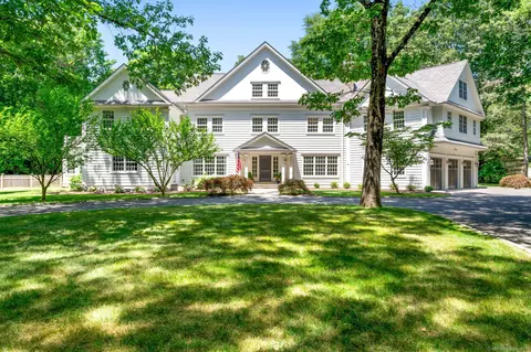 116 Juniper Rd, New Canaan, CT 06840