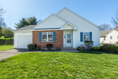36 Quail Hollow Close Close, Vernon, CT 06066