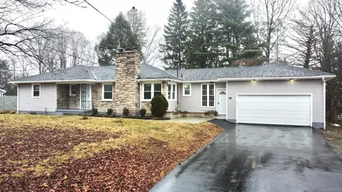 198 Ross Rd, Middlefield, CT 06481