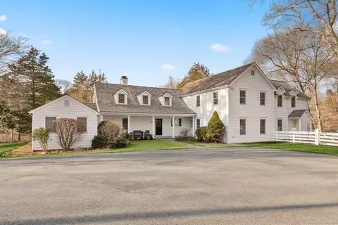 16 Fanton Hill Rd, Weston, CT 06883