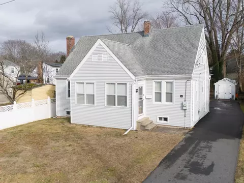 16 Florence St, Newington, CT 06111