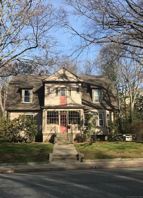371 Prospect St, Windham, CT 06226