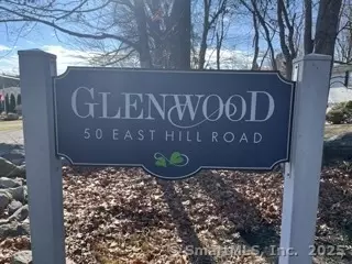 50 E Hill Rd #4D, Canton, CT 06019