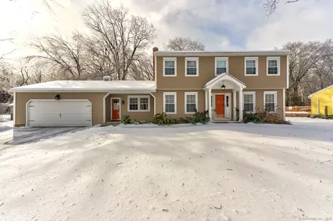 170 Country Club Rd, Torrington, CT 06790