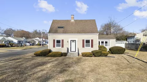 54 Battis Rd, Hamden, CT 06514