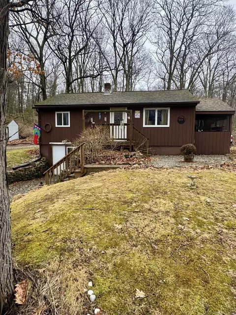 390 Sam Green Rd, Coventry, CT 06238