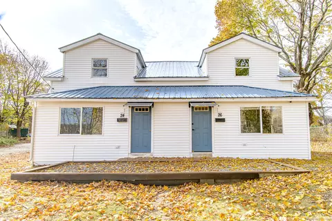 24-26 High St, Putnam, CT 06260