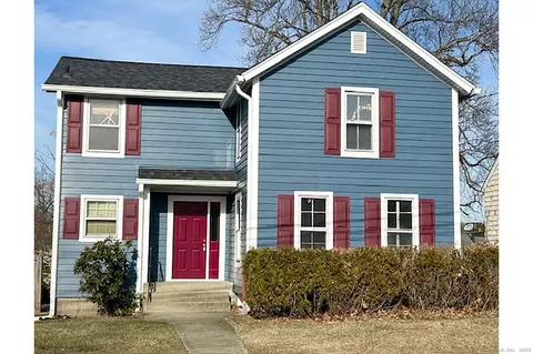 34 Bankside St, Bridgeport, CT 06606