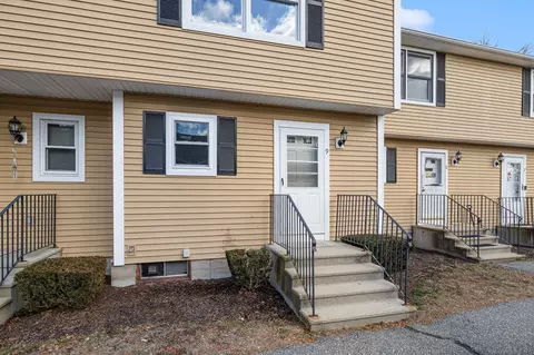 41 S Main St #9, Griswold, CT 06351