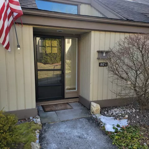 182 Heritage Vlg #A, Southbury, CT 06488
