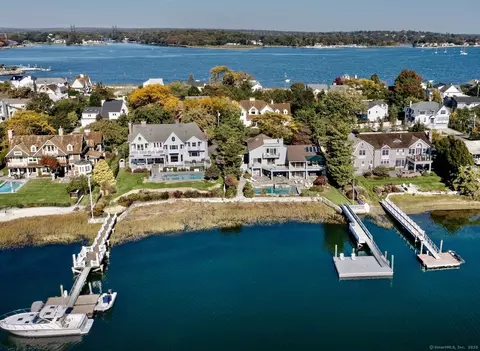 20 Bermuda Rd, Westport, CT 06880