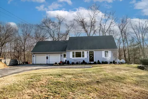 11 Pleasant View Dr, Washington, CT 06777